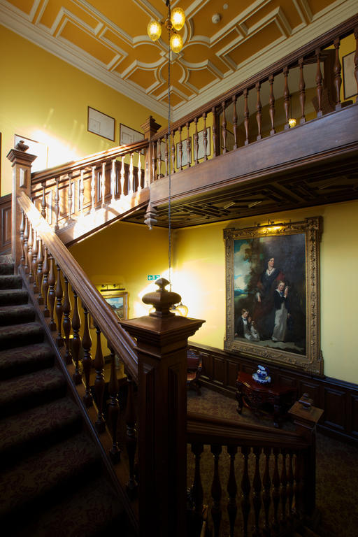 Stonefield Castle Hotel 'A Bespoke Hotel' Екстериор снимка