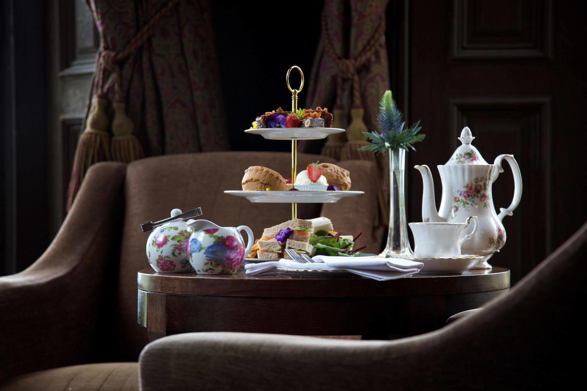 Stonefield Castle Hotel 'A Bespoke Hotel' Екстериор снимка