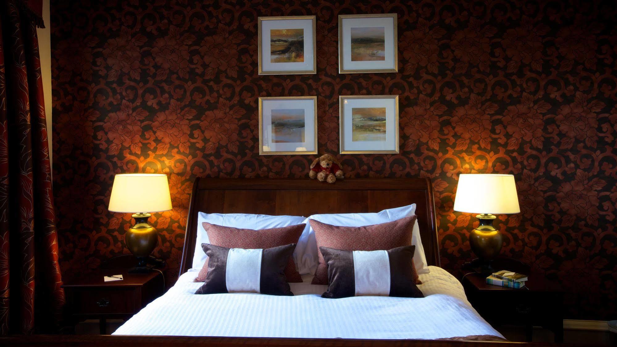 Stonefield Castle Hotel 'A Bespoke Hotel' Екстериор снимка