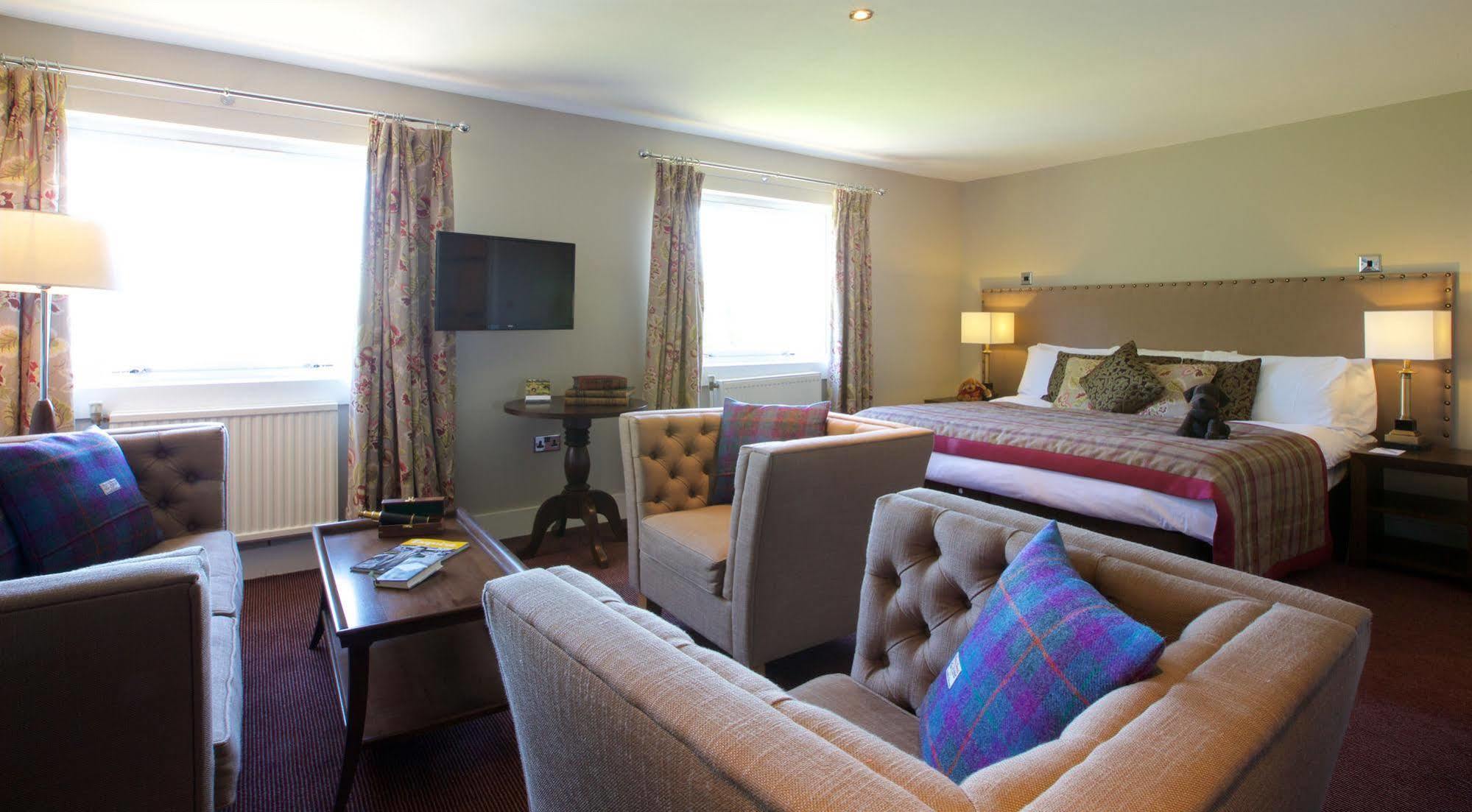 Stonefield Castle Hotel 'A Bespoke Hotel' Екстериор снимка